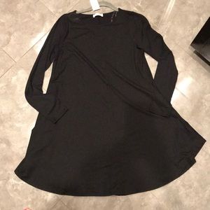 Ahn & Ahn black swing dress with pockets size M